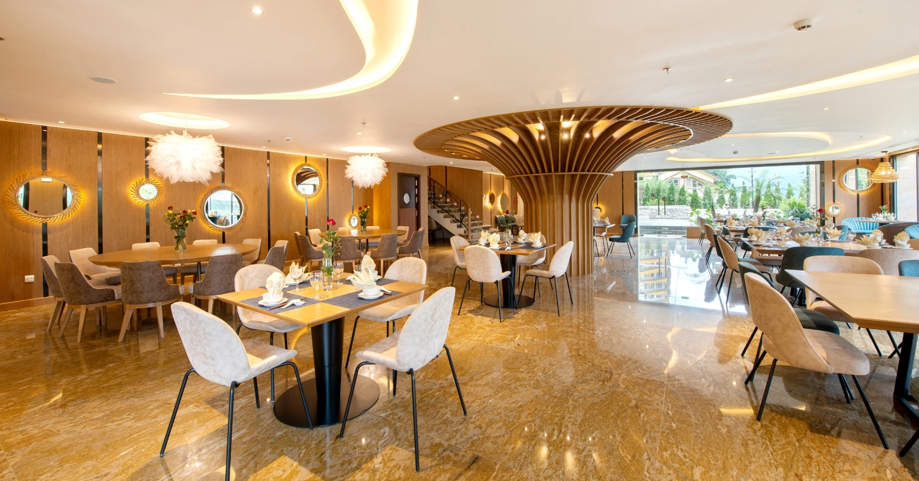 Sín Chải Restaurant at KK Sapa Hotel - 3
